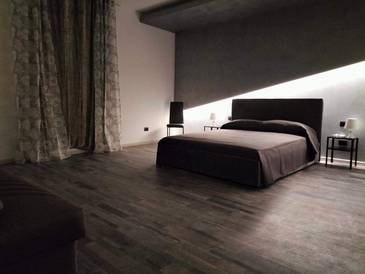 Santiago Rooms Caltagirone Exterior foto